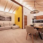 Lucas Haus Ливиньо